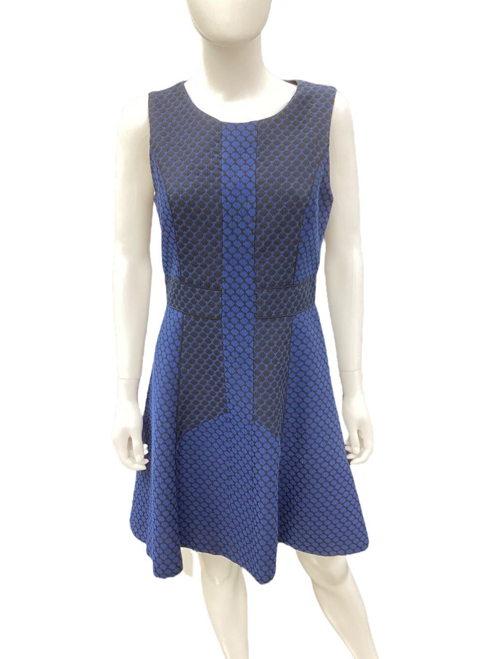 Trina Turk Dress Women’s Size 8 Sleeveless Back Zipper Blue And Black